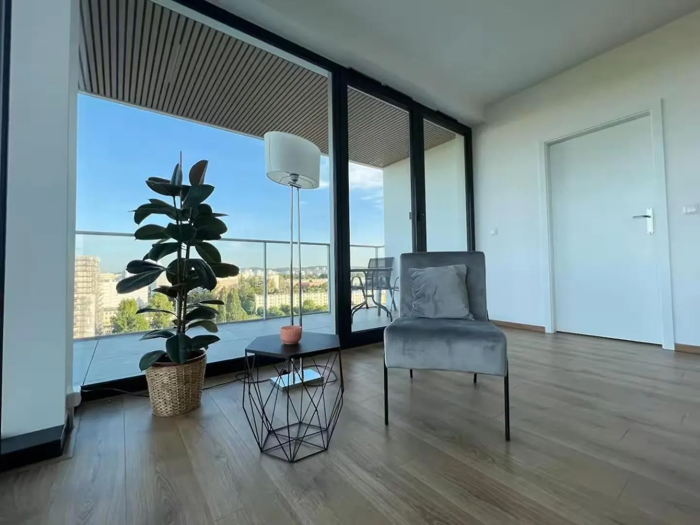 Апартаменты Widok - Klima - Wifi - Netflix - Sauna - Darmowy Parking - Silownia - Obok Plazy - Mieszkanie Z Widokiem Na Morze 6 Osob Гданьск